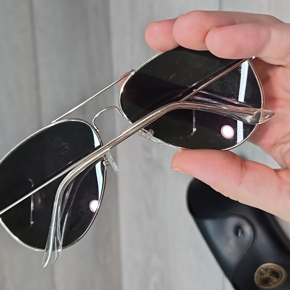 Ray-Ban Sunglasses with Case - Picture 4 of 7